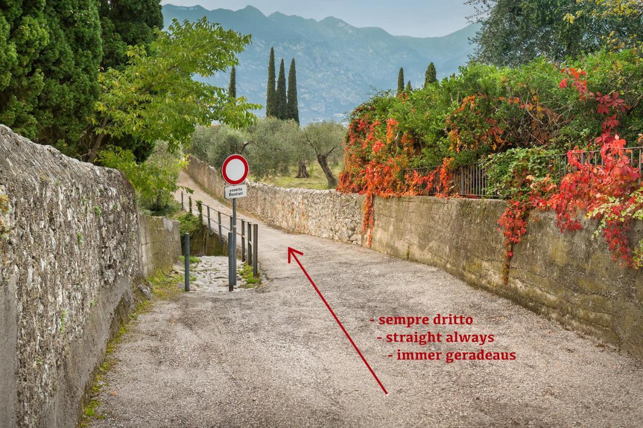Villa Cipressi - Luxuri Lounge - Malcesine Eksteriør billede